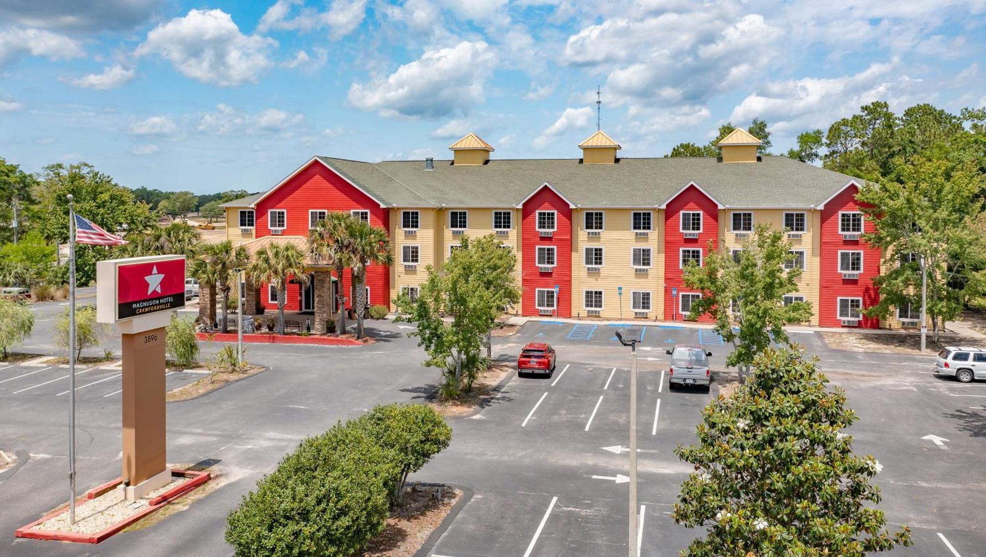 Magnuson Hotel Wildwood Inn Crawfordville Exterior photo